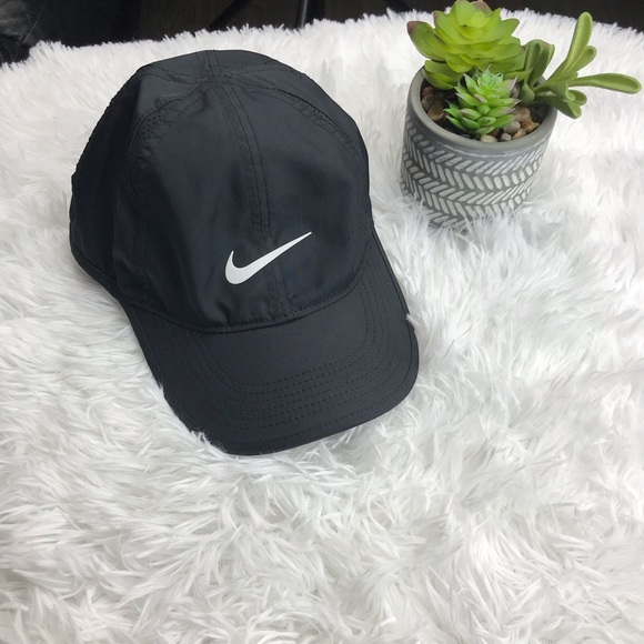 nike men's dry featherlight running hat